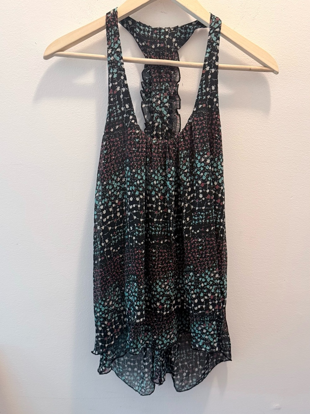 Myth Halter Tank - Picture 2 of 7